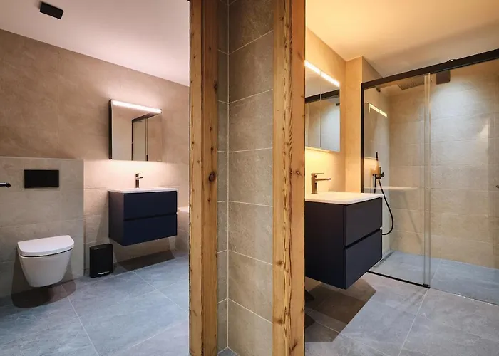 New High Standing Шале La Sage