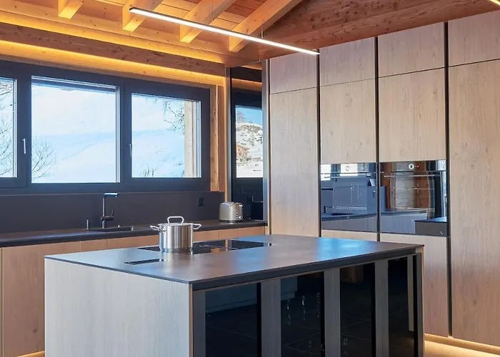 New High Standing Шале La Sage